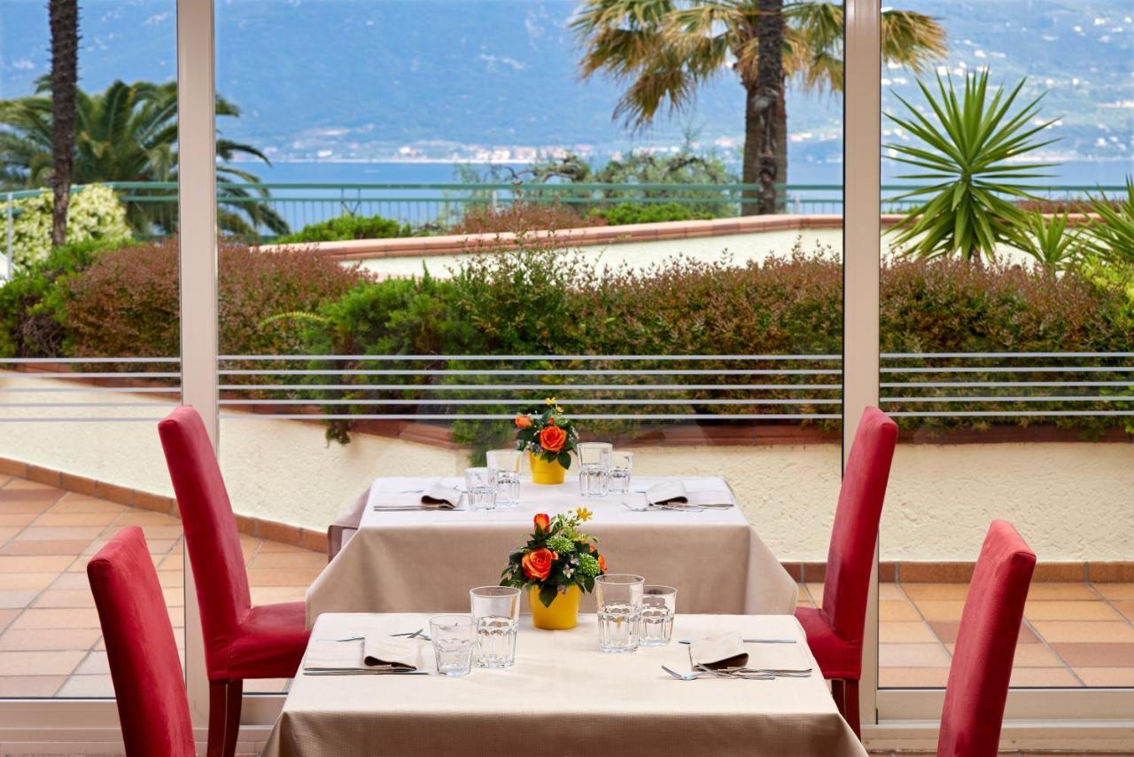Hotel Royal Village Limone sul Garda Kültér fotó
