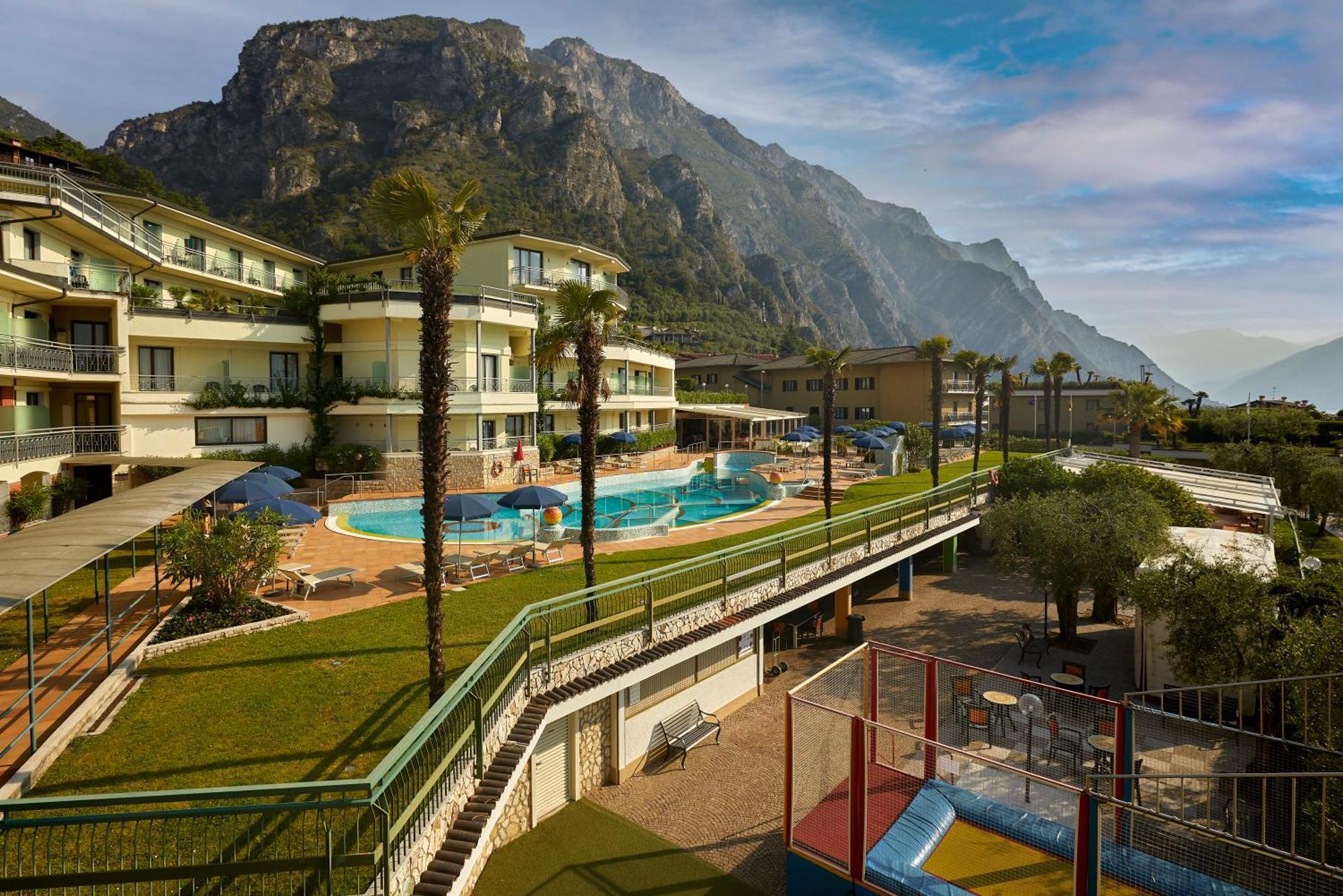 Hotel Royal Village Limone sul Garda Kültér fotó