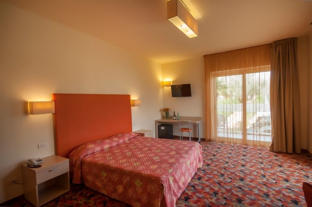 Hotel Royal Village Limone sul Garda Kültér fotó