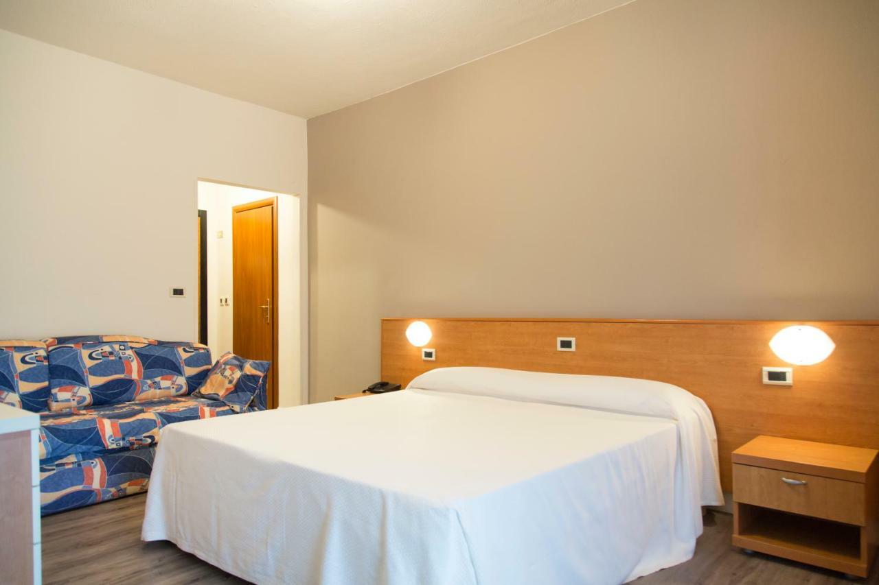 Hotel Royal Village Limone sul Garda Kültér fotó